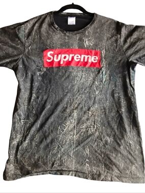 Supreme Gray Short Sleeve T Shirt NWOT